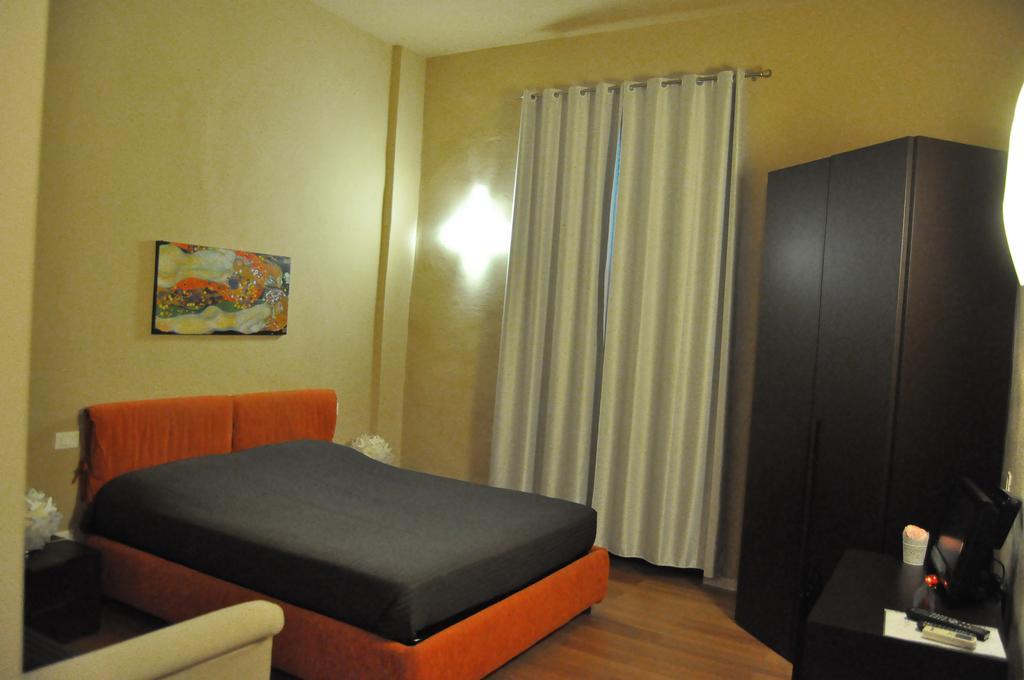 B&B Al Canto Del Cavour Pistoia Kamer foto