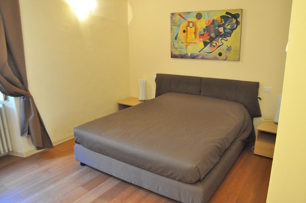 B&B Al Canto Del Cavour Pistoia Buitenkant foto